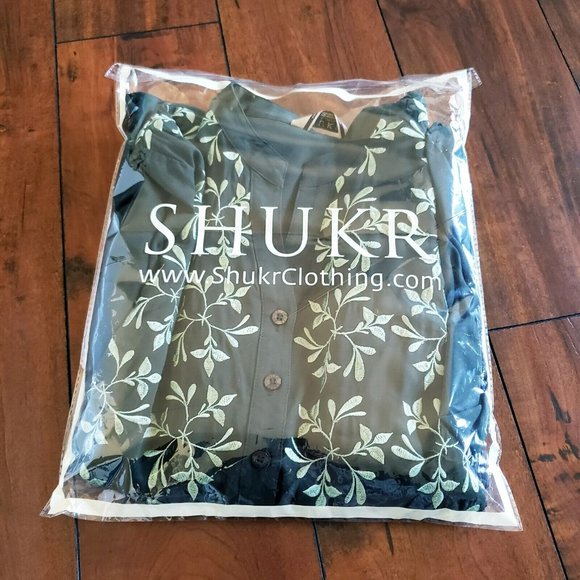 Embroidered Gown Deep Forest Maxi Dress 100% Rayon V Neck Button Front - Picture 9 of 10